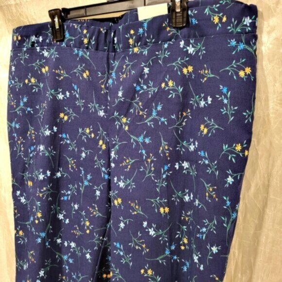 Blue Floral Cropped Capri Pants Size 3X Jules & Leopold - Picture 4 of 8